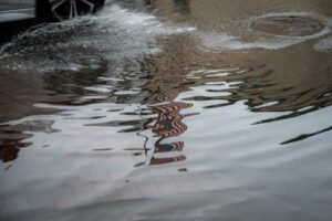 24/7 drain cleaning Pearland emergency plumber flooded bathroom